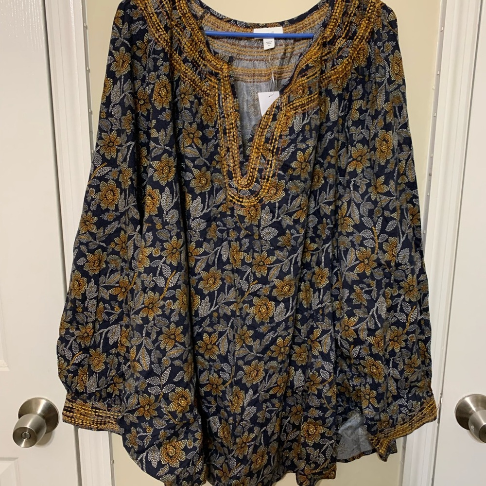 Elegant Floral Women's Tunic in Navy and Gold
